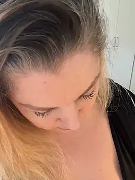 Anna Alexa online show from March 4, 11:51 am