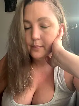 Anna Alexa online show from December 1, 10:42 am