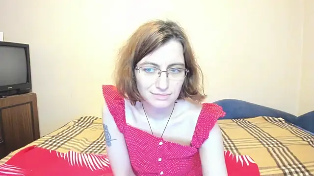 MarilynDream online show from February 1, 6:19 pm