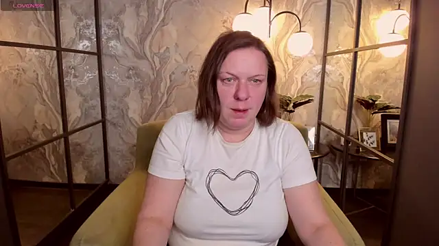 KellyPerfection online show from February 24, 1:21 pm