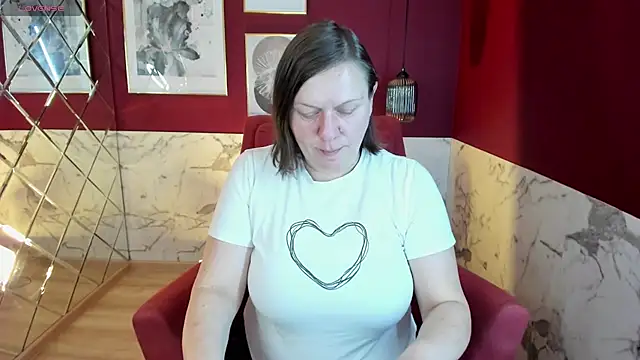 KellyPerfection online show from March 3, 1:09 pm
