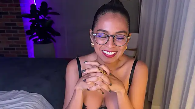 illaroom online show from February 2, 1:55 am