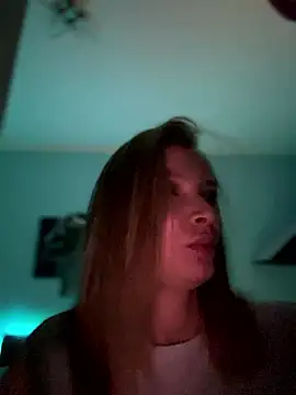AnastasiaAniess online show from December 5, 8:33 pm