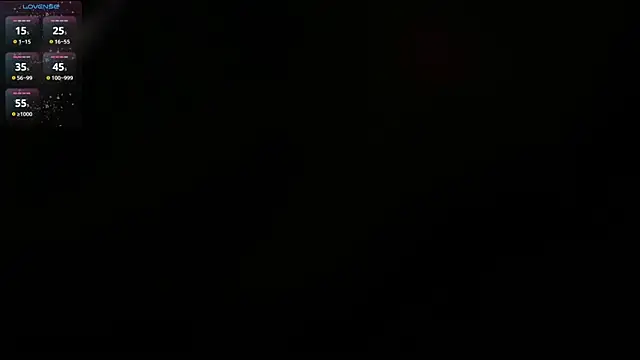 Snapshot of myax_evans chatting on June 23, 11:41 am myax evans online show from June 23, 11:41 am
