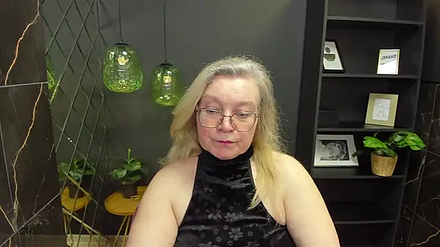 NataliMellow online show from December 14, 1:16 pm