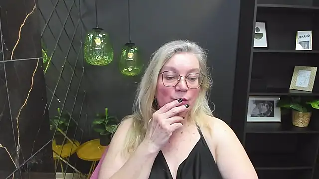 NataliMellow online show from December 21, 7:27 pm