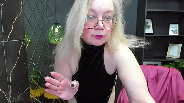 NataliMellow online show from December 22, 1:22 pm