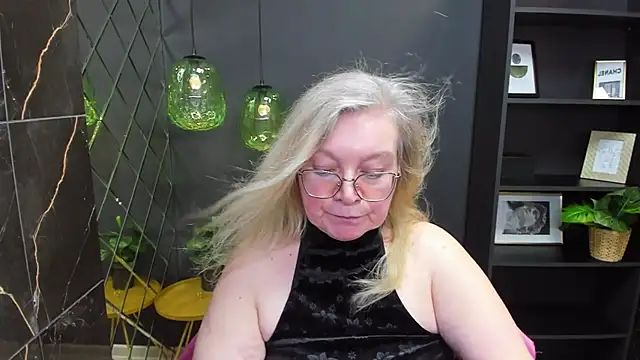 NataliMellow online show from December 22, 7:31 pm