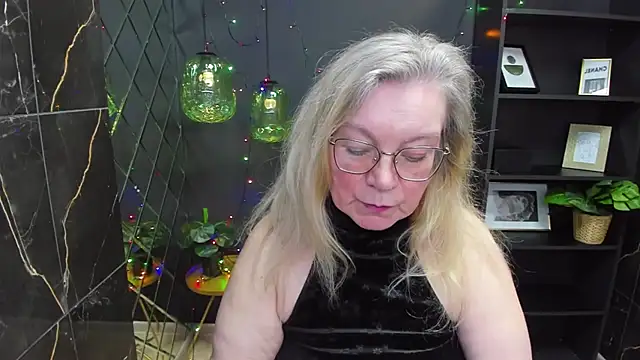 NataliMellow online show from December 29, 4:19 pm