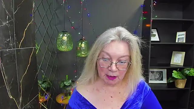 NataliMellow online show from December 30, 1:14 pm