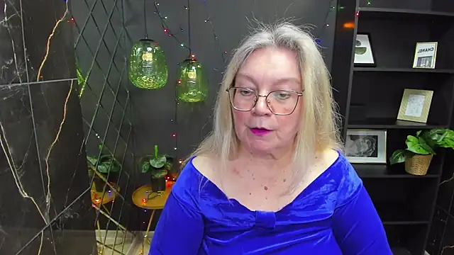 NataliMellow online show from December 30, 4:40 pm