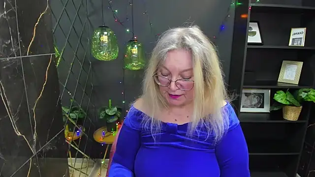 NataliMellow online show from December 30, 7:42 pm