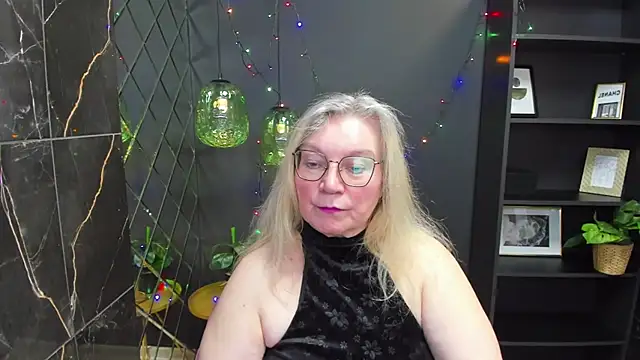 NataliMellow online show from January 5, 7:17 pm