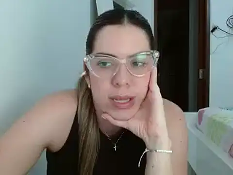 ashlymoon online show from December 21, 3:47 am