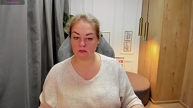 JenniferLight online show from January 20, 7:14 pm