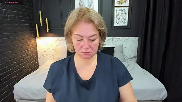 JenniferLight online show from February 22, 1:13 pm