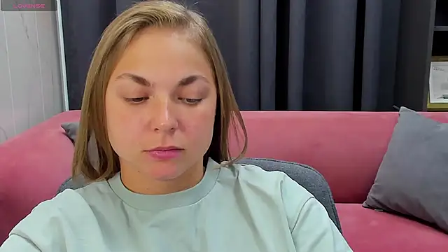 Snapshot of TataArdent chatting on October 22, 8:19 pm TataArdent online show from October 22, 8:19 pm