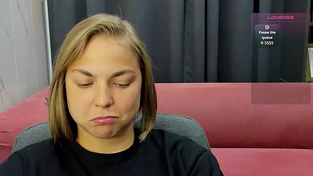 Snapshot of TataArdent chatting on October 25, 8:36 pm TataArdent online show from October 25, 8:36 pm