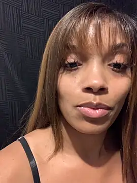 Rakiyahcharms online show from September 20, 5:25 pm