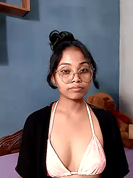 naya86 online show from December 4, 9:51 am