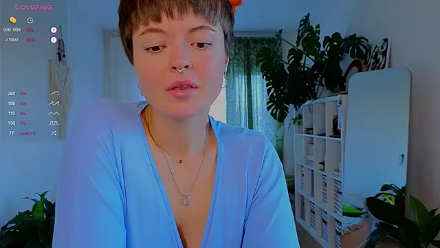 lana sky online show from October 18, 1:34 pm