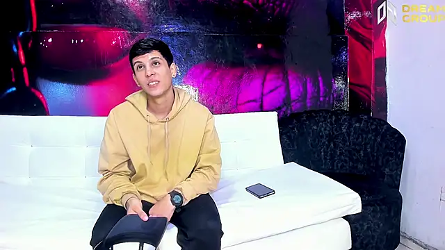 AmazingPartys online show from November 25, 1:00 pm