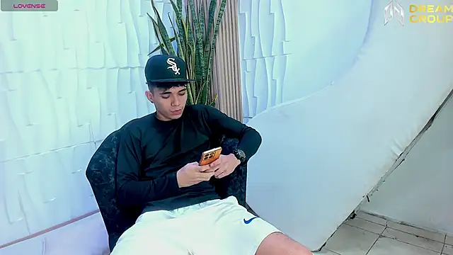 AmazingPartys online show from March 6, 3:52 pm