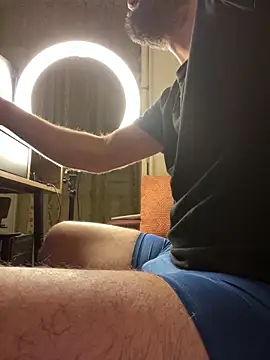 MarkReeds online show from February 3, 3:59 pm