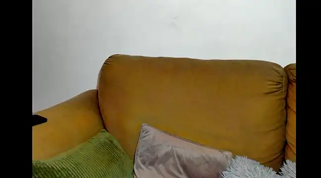 GlamourousKassy online show from March 13, 8:22 pm