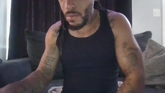 Snapshot of BigWayneBabyXXX chatting on October 6, 5:32 pm BigWayneBabyXXX online show from October 6, 5:32 pm