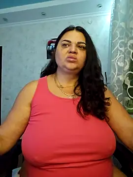 littleRikka online show from November 7, 8:42 pm