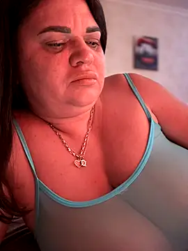 littleRikka online show from November 24, 10:53 pm