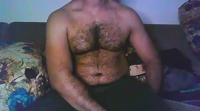 Snapshot of Vbestshow chatting on February 6, 12:33 am Vbestshow online show from February 6, 12:33 am