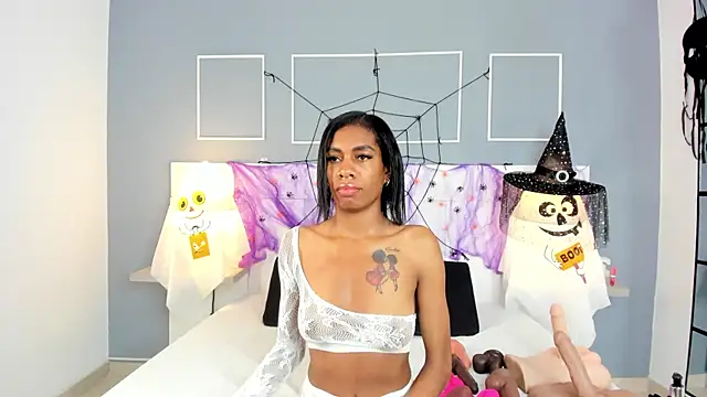 Snapshot of Blackrosse__ chatting on October 27, 12:31 pm Blackrosse online show from October 27, 12:31 pm