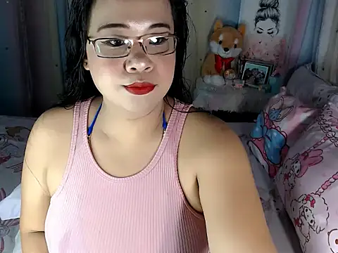 hersheykisses07 online show from October 21, 2:12 am