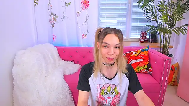 The Deep Passion online show from February 12, 9:42 am