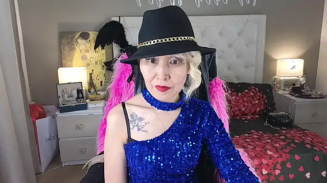 RoxalanaStar online show from June 12, 12:04 pm