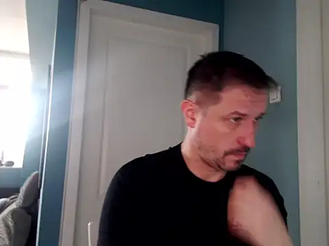 MisterFaithRO online show from April 19, 2:05 pm