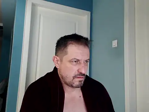 MisterFaithRO online show from April 19, 6:10 pm