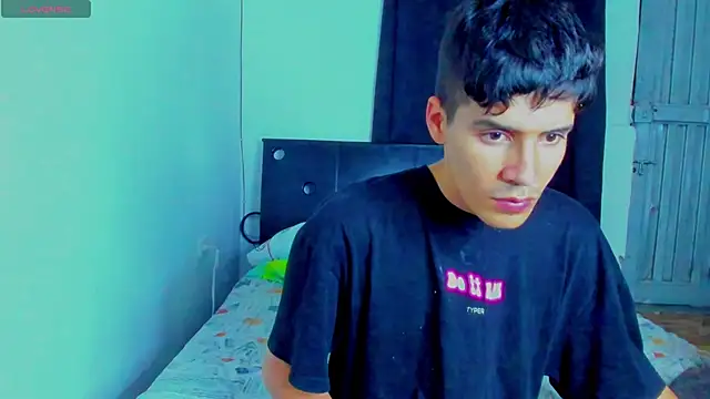Dimitrixxx   online show from June 17, 10:43 pm