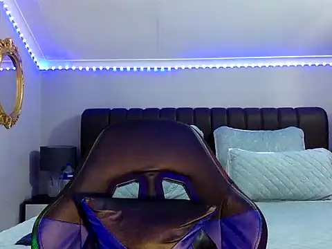 BOOTYBANGER24xx online show from September 28, 3:01 am