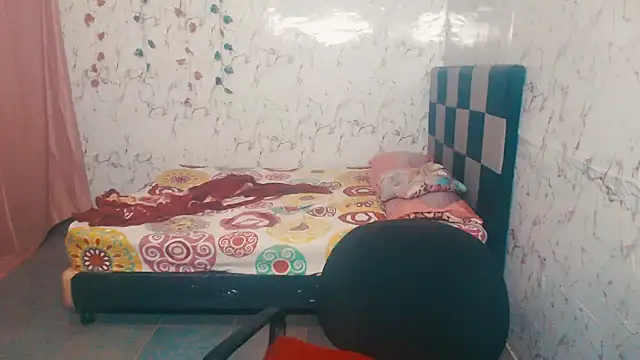 CindyClimax online show from February 7, 10:30 am