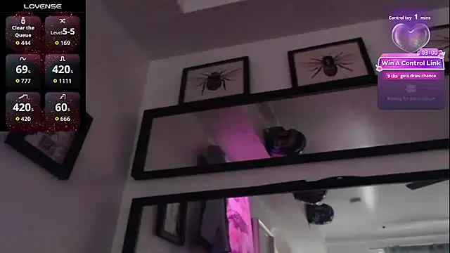 TheDaisyChaos online show from March 26, 10:59 pm