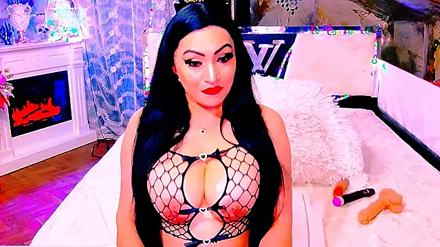 AmyraSunris online show from June 21, 8:33 pm