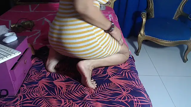 Snapshot of big_boobsmature chatting on January 30, 11:11 am big boobsmature online show from January 30, 11:11 am