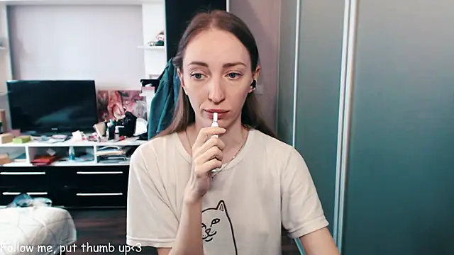 Natalimeowks online show from June 15, 9:33 am