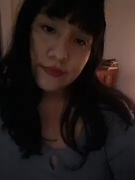 Kalani Engel online show from March 4, 4:40 am