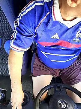 Snapshot of sarpe4 chatting on September 8, 2:49 pm sarpe4 online show from September 8, 2:49 pm