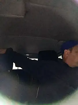 Snapshot of sarpe4 chatting on October 24, 4:31 am sarpe4 online show from October 24, 4:31 am