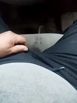 Snapshot of sarpe4 chatting on October 27, 5:11 am sarpe4 online show from October 27, 5:11 am